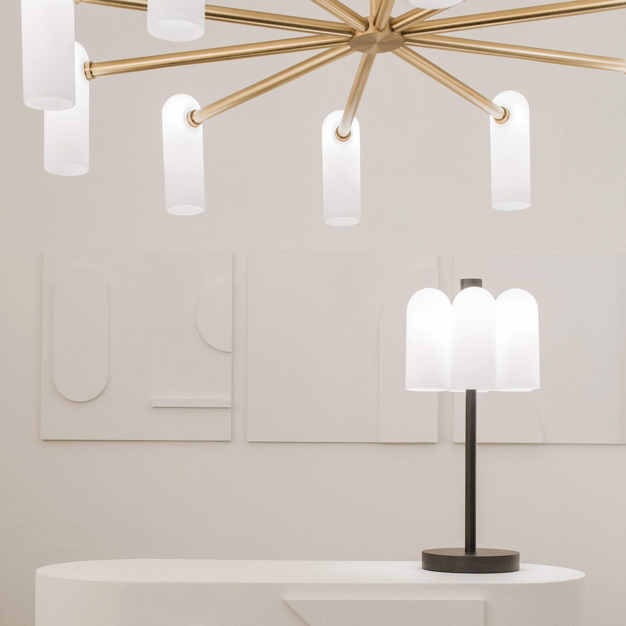 Schwung Odyssey Round Chandelier | Large